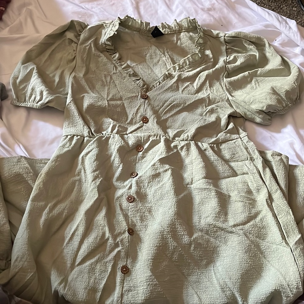 Small green Shein bridesmaids dress